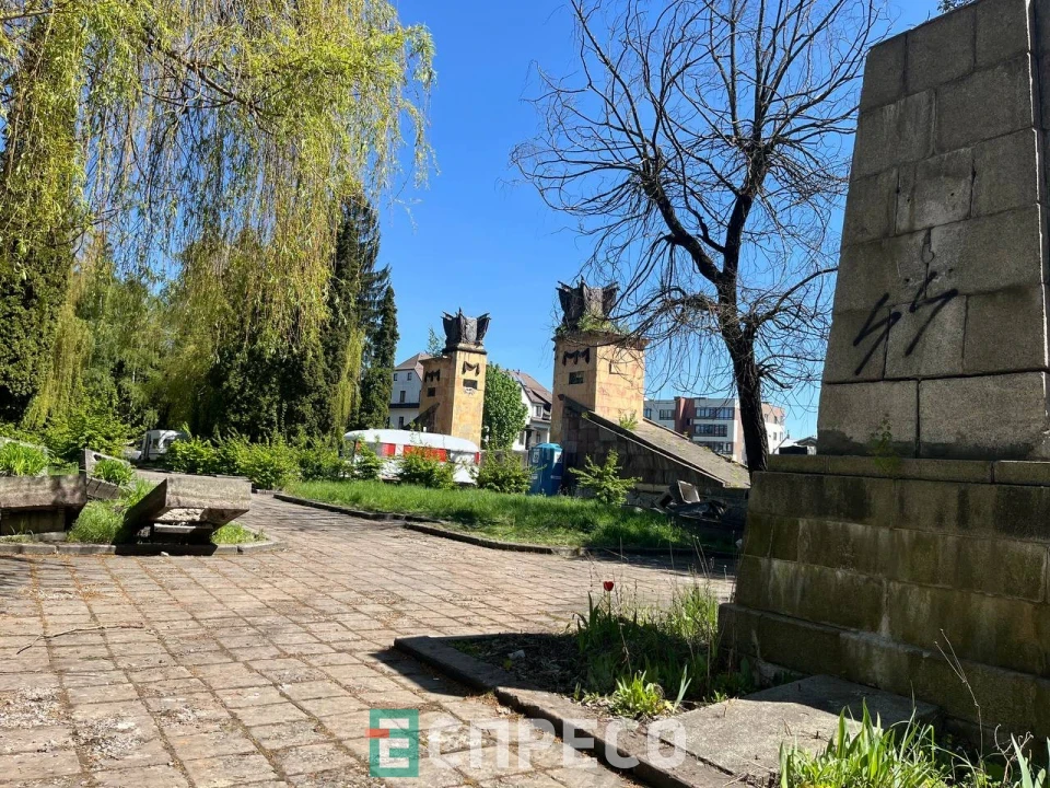 перепоховання Пагорб слави