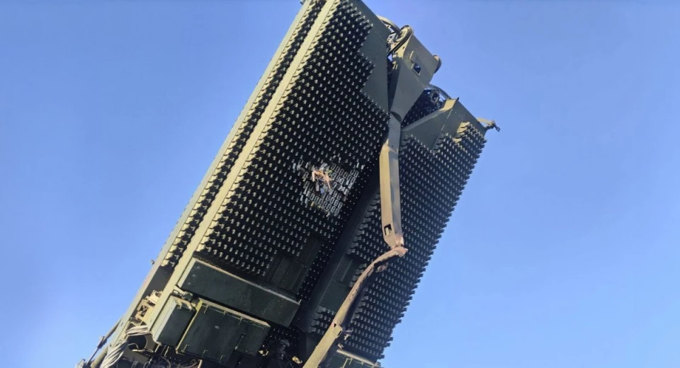Damaged S-400 radar