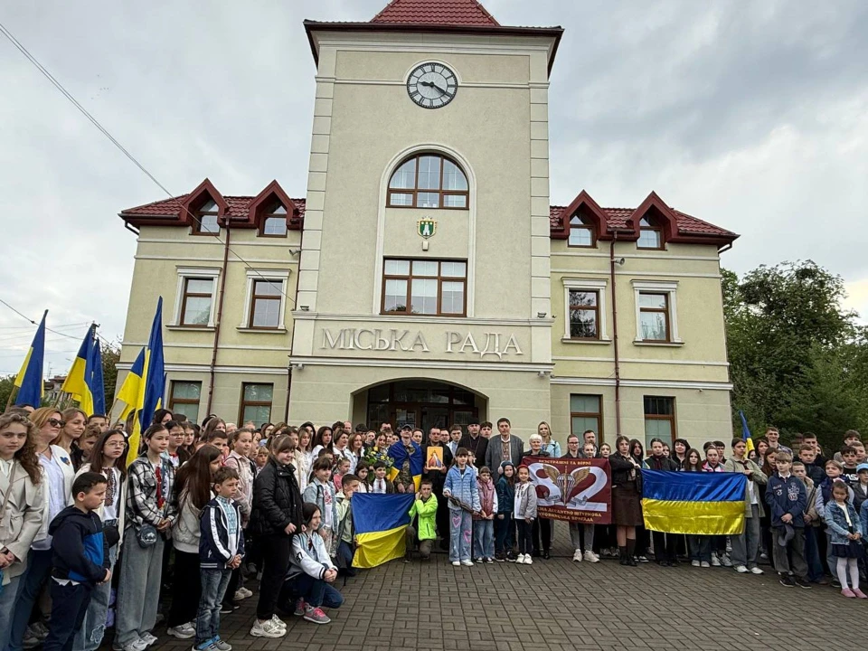 У Пустомитах на Львівщині зустріли звільненого з полону бійця Ігоря Штангрета