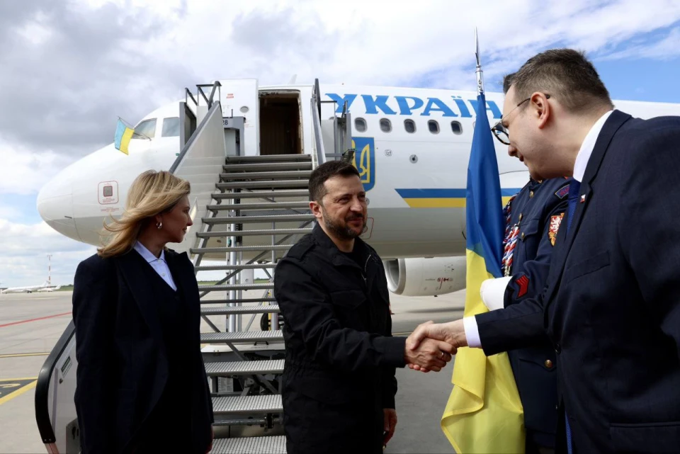 Зеленський прибув до Чехії