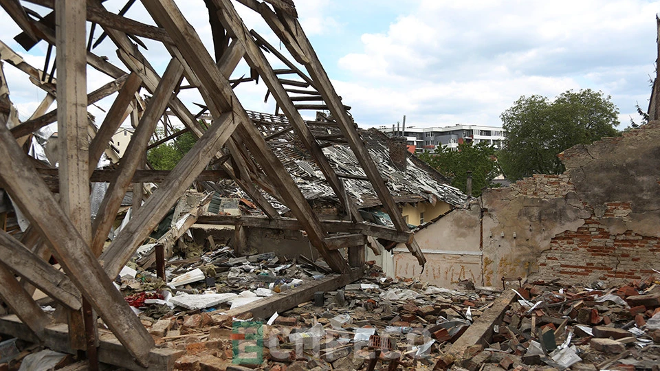 будинки у Львові на вул. Братів Міхновських, зруйновані російською атакою 4 вересня 2024 року