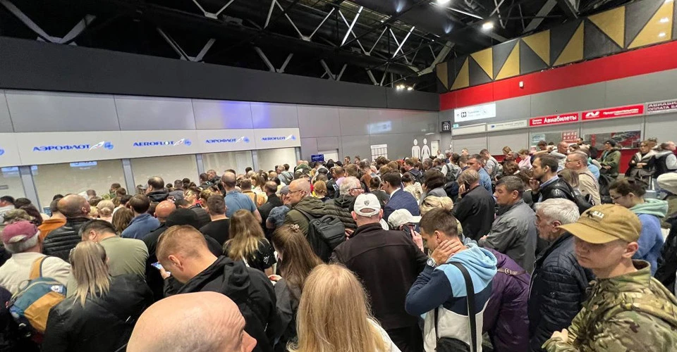 майже 100 рейсів затримано в аеропортах Москви