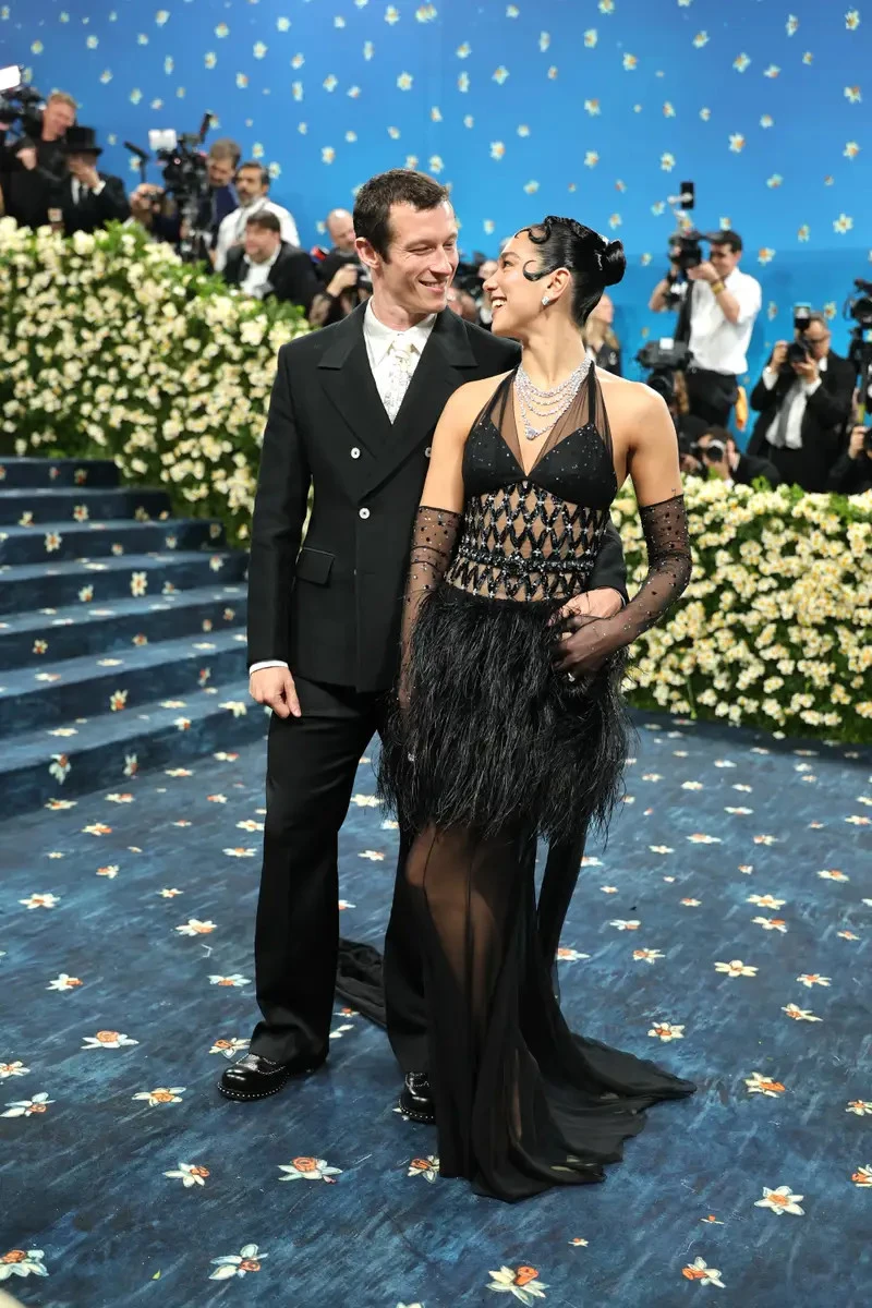 Callum Turner and Dua Lipa at the 2025 Met Gala