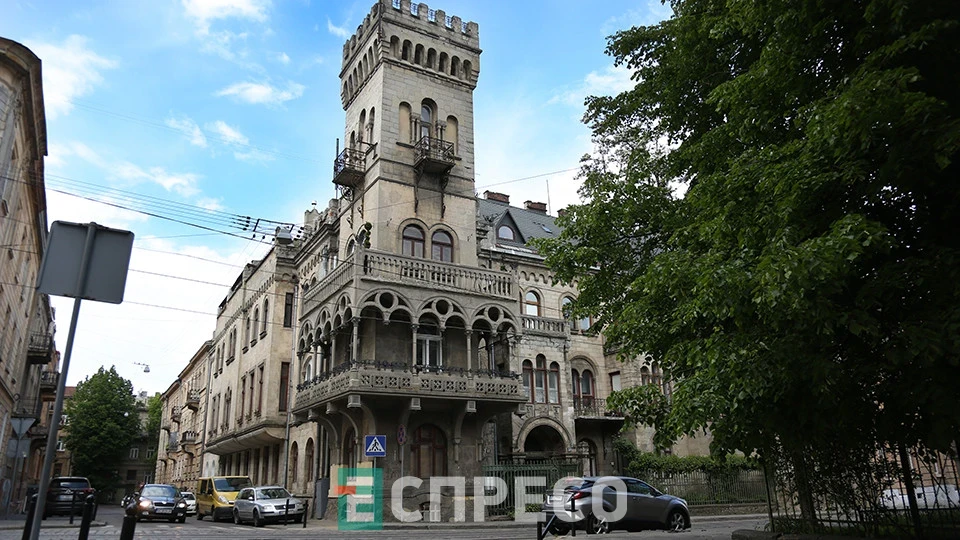 Палац Сосновського у Львові