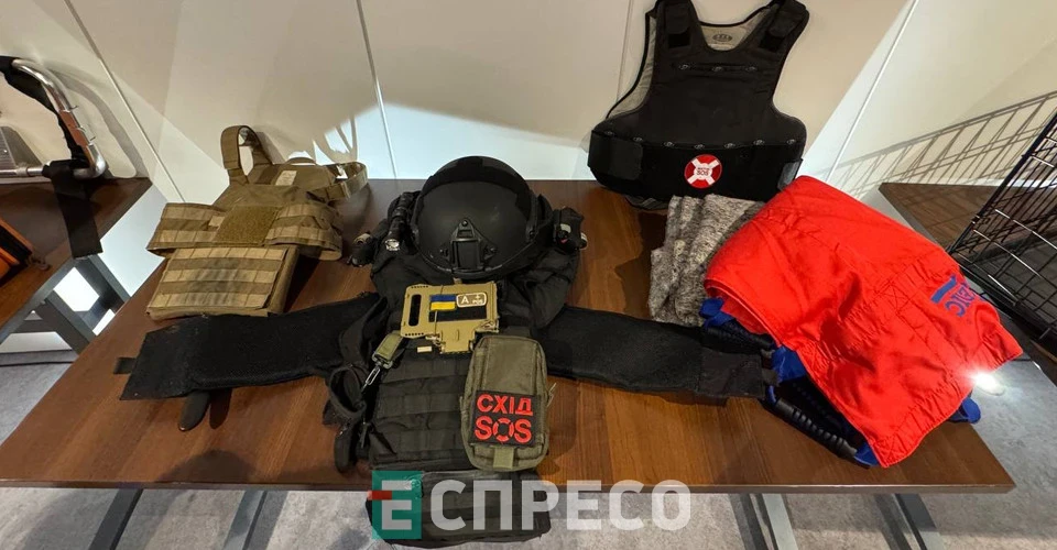виставка Схід СОС