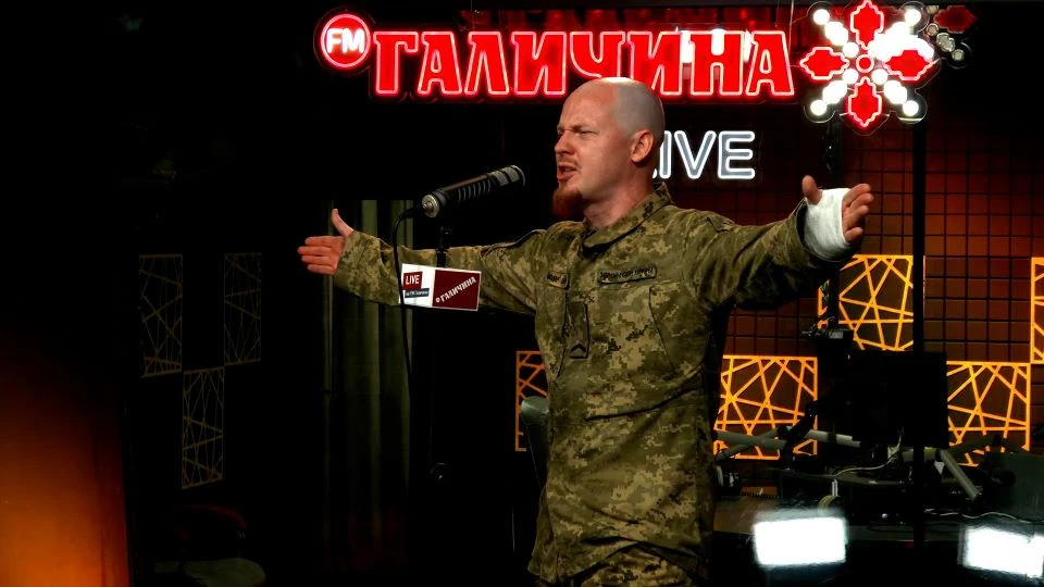 Лідер легендарного гурту "Тінь Сонця", військовослужбовець Сергій Василюк
