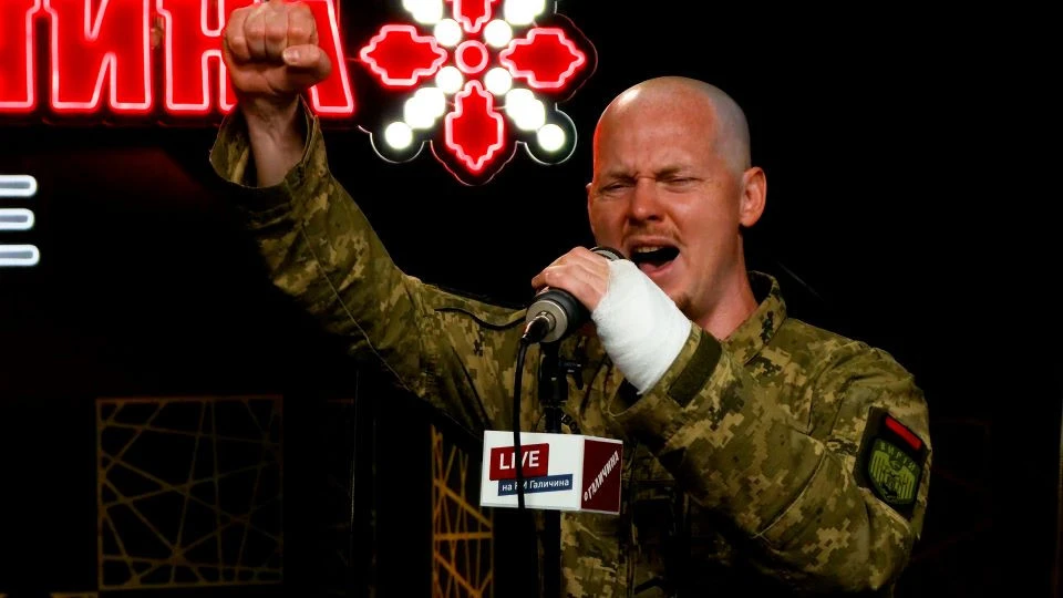 Лідер легендарного гурту "Тінь Сонця", військовослужбовець Сергій Василюк