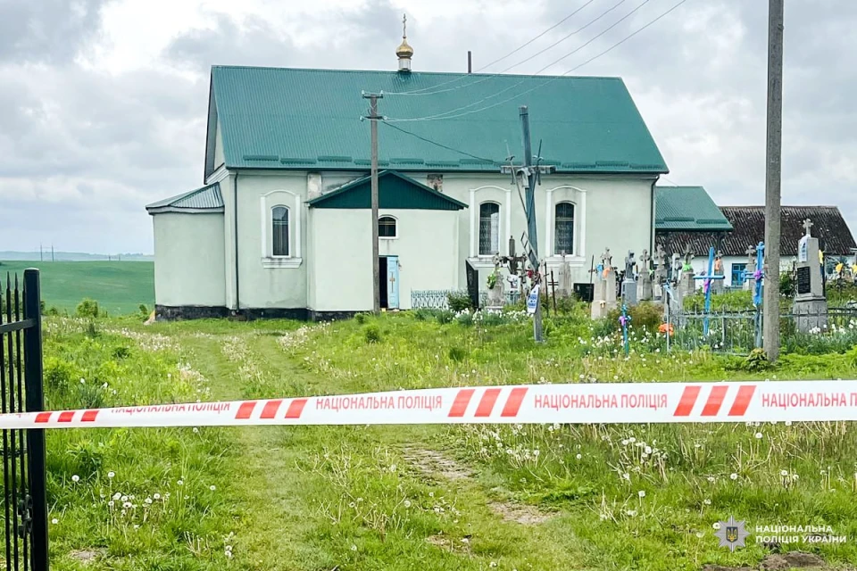 Двічі обікрав церкву: на Рівненщині викрили 19-річного хлопця