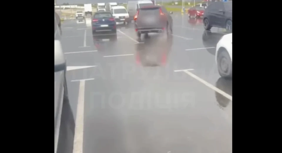 На Львівщині покарали жінку, яка посадила за кермо автомобіля 13-річного сина