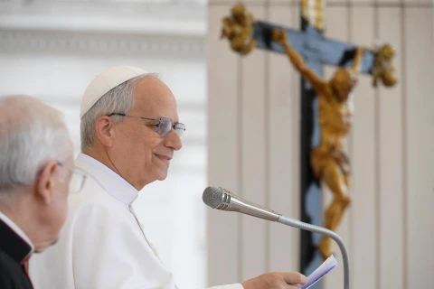 Папа Римський Лев XIV