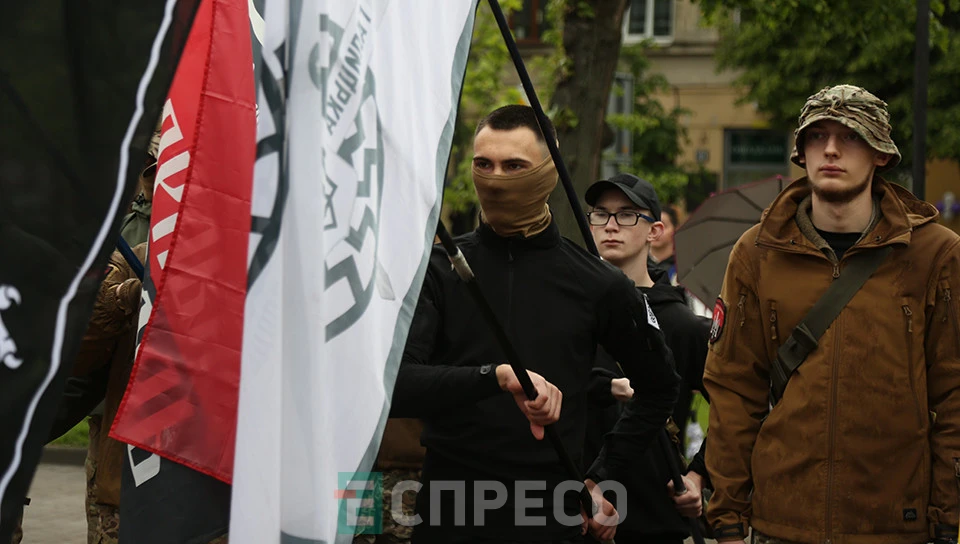 Марш шани, вдячності та єдності до Дня героїв у Львові