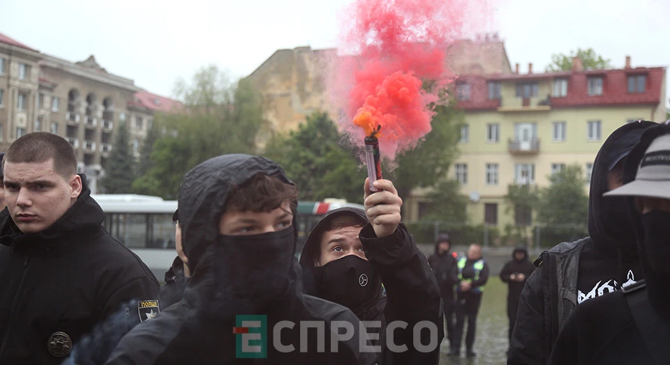 Марш шани, вдячності та єдності до Дня героїв у Львові