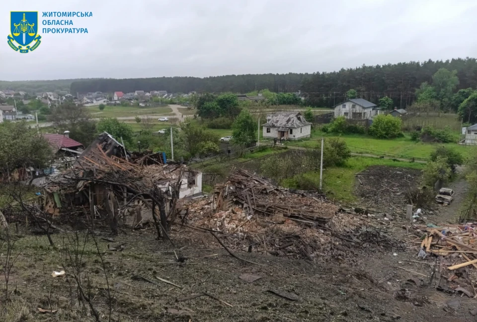 Розтрощений будинок родини Мартинюків у Коростишеві