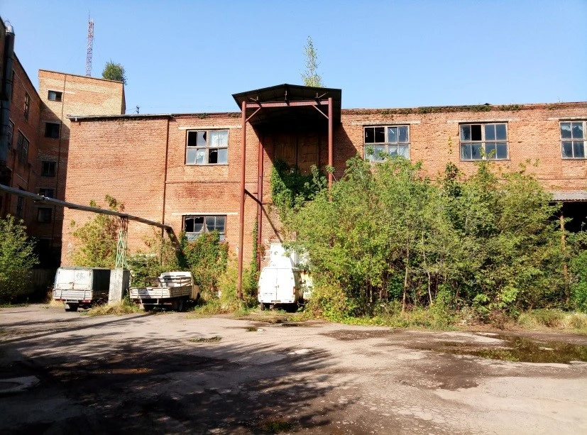 Склади на Жовківській
