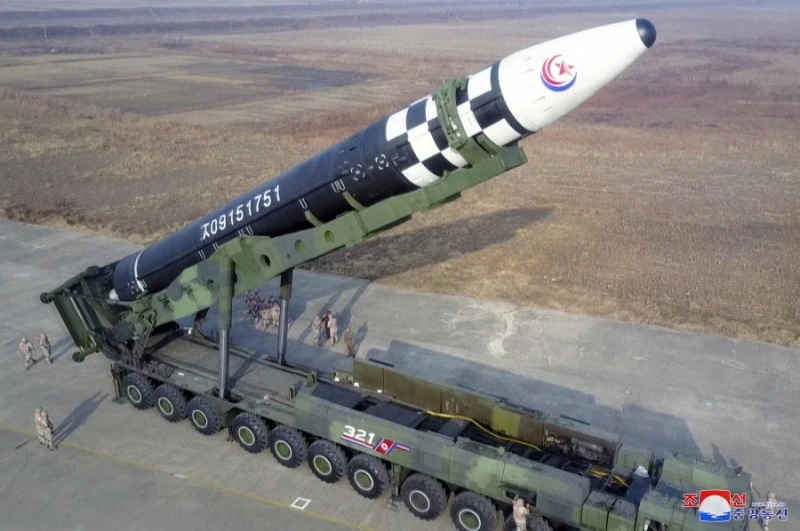 Міжконтинентальна ракета "Хвансонг-17"