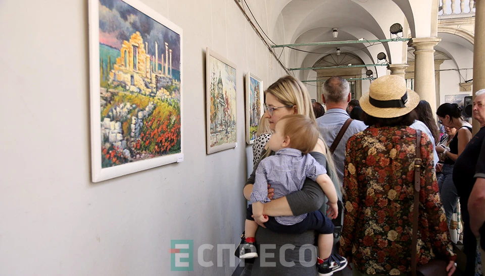 виставка Ореста Манюка "Колір Europa"