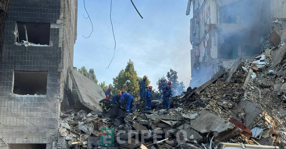 наслідки ворожої атаки по Києву 17.06.2025