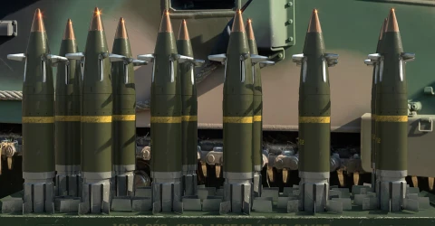 155-мм артилерійські снаряди