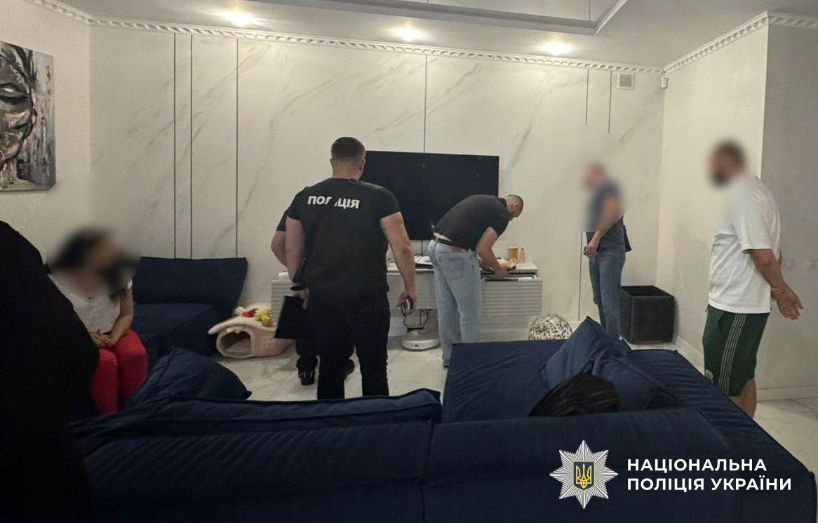 Нацполіція проводить обшуки у Львові та Києві щодо можливого шахрайство під час збору коштів для Назарія Гусакова