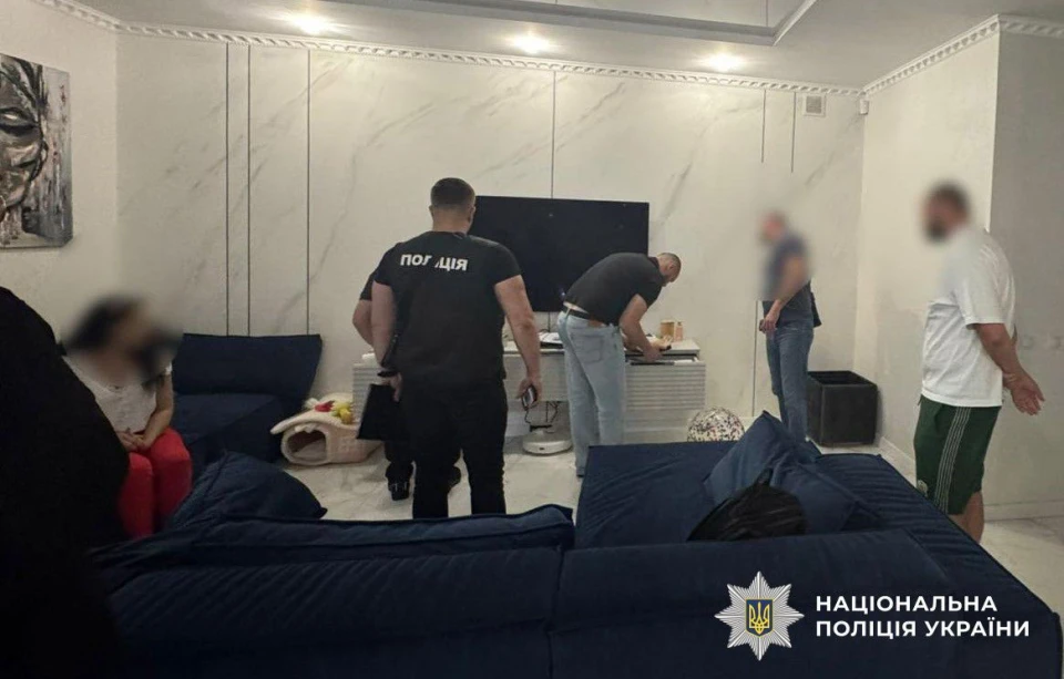 Нацполіція проводить обшуки у Львові та Києві щодо можливого шахрайство під час збору коштів для Назарія Гусакова