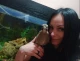 У Чернівцях врятували пташеня сокола, що застрягло над балконом багатоповерхівки