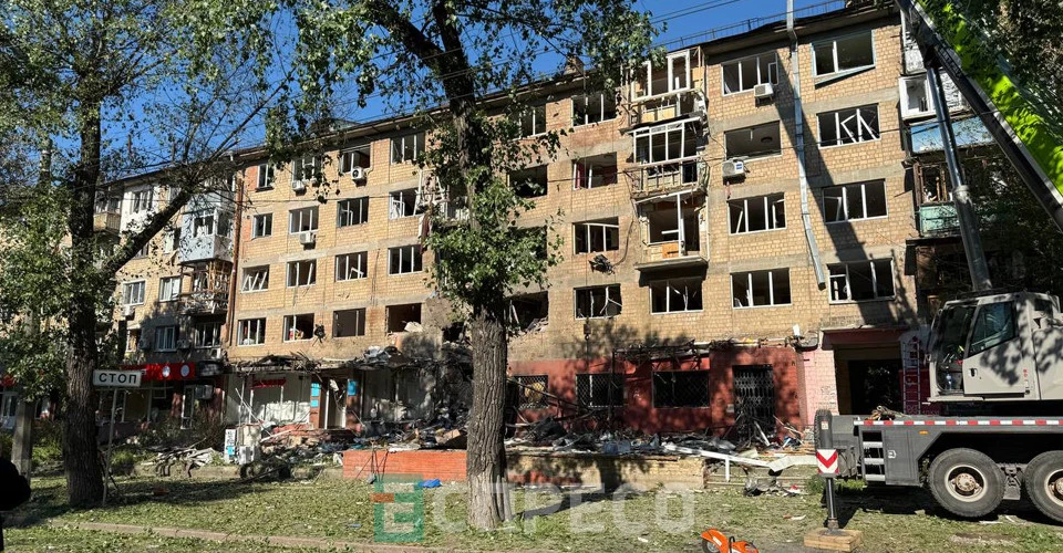 наслідки ворожої атаки на Київ 04.07.2025