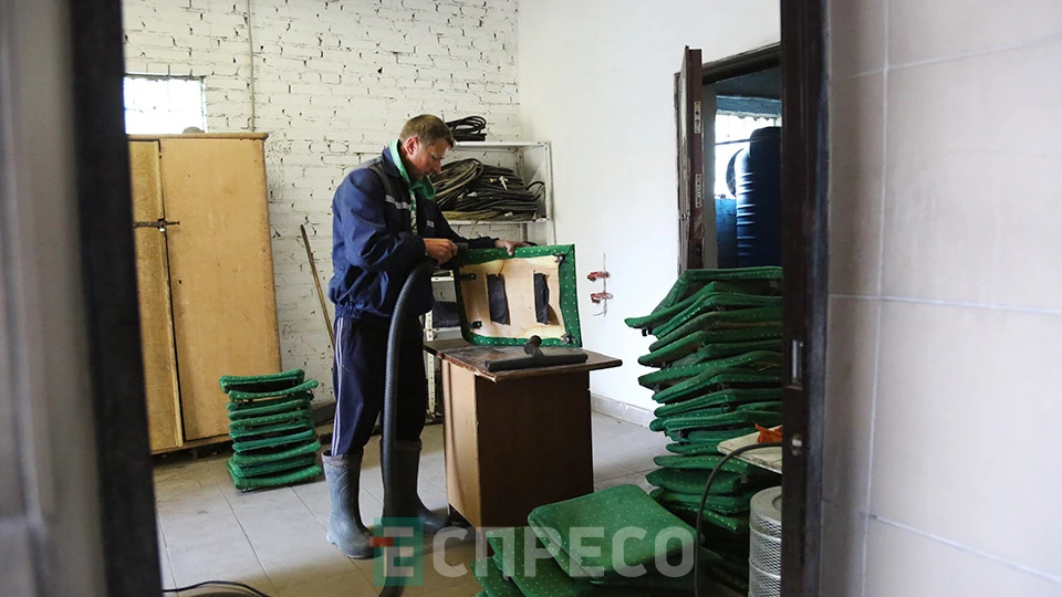 майбутні водійки автобусів на екскурсії в АТП-1 у Львові