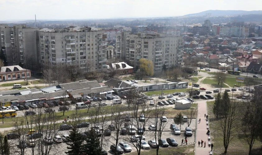 Район вулиці Миколайчука