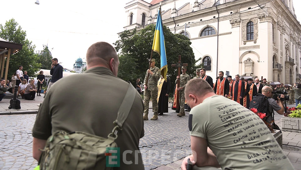прощання із 12-ма загиблими у російському полоні військовими, Львів