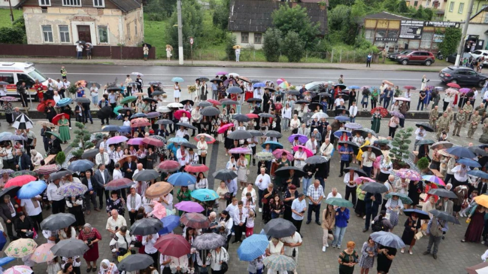 Освячення храму у Делятині