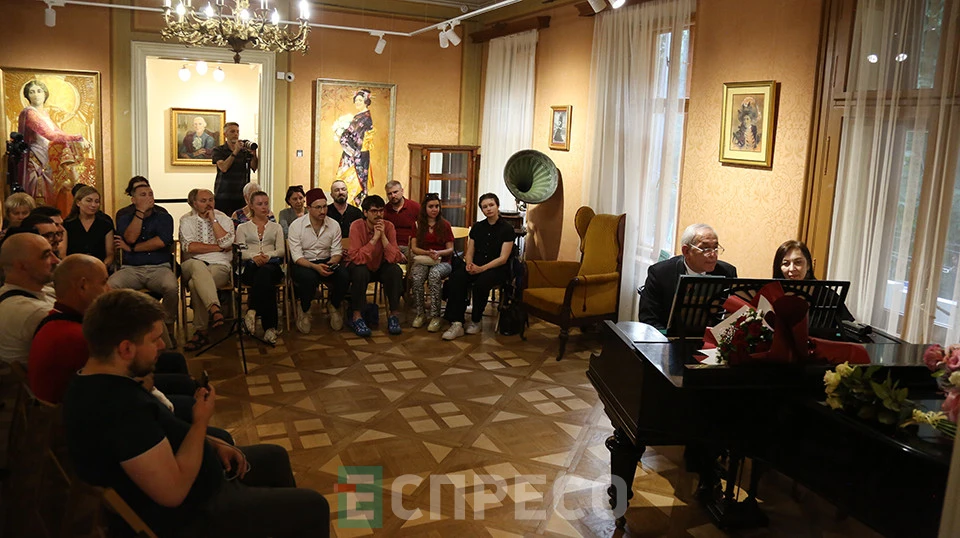 презентація нотної збірки Джеміля Карікова "Барви Криму" у Львові