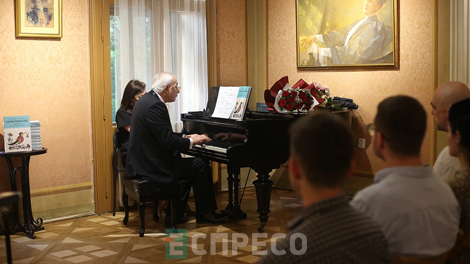 презентація нотної збірки Джеміля Карікова "Барви Криму" у Львові