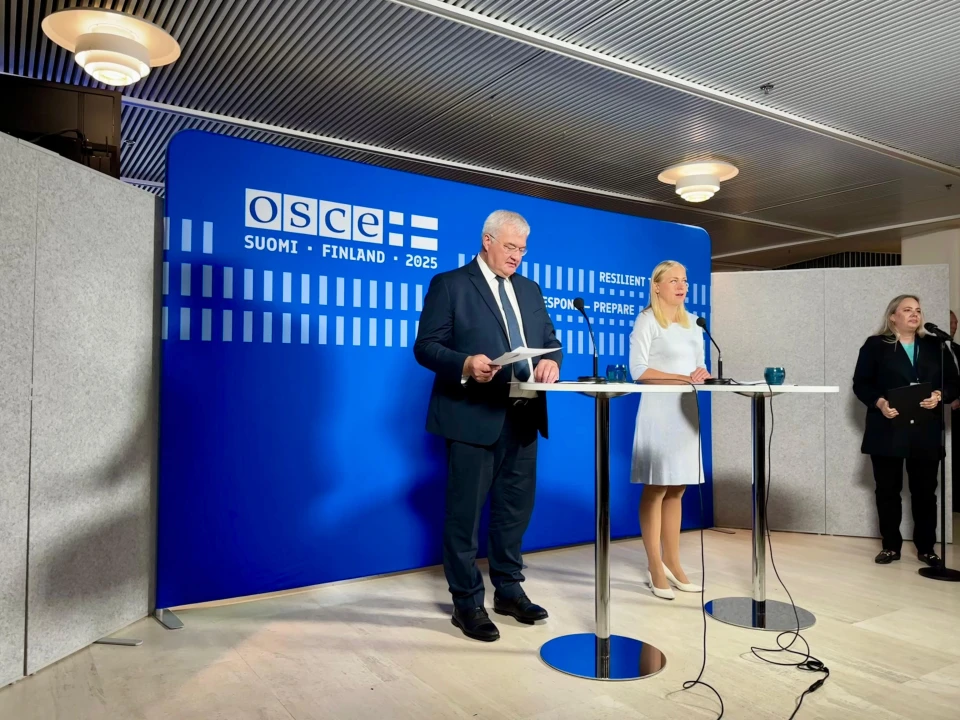 Андрій Сибіга та голова ОБСЄ Еліна Валтонен