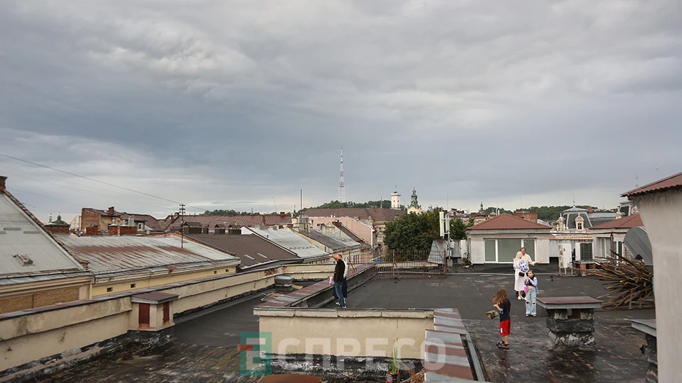 "ОАЗА?" у Львові у Палаці мистецтв
