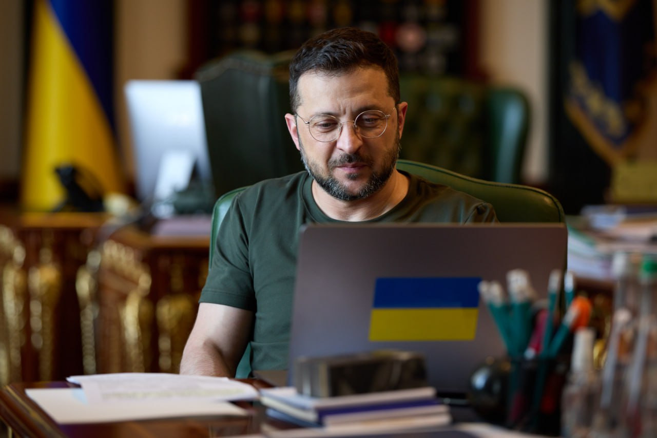 Багаторівневе повідомлення, яке одночасно 