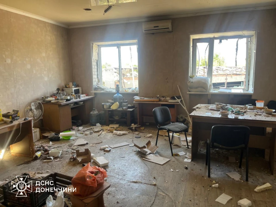РФ вдарила по пожежній частині у Костянтинівці
