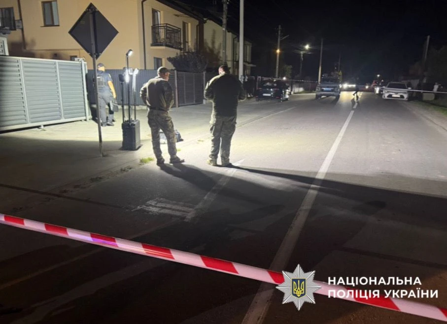 У Зимній Воді біля Львова стався вибух: пошкоджені вікна будинків і авто
