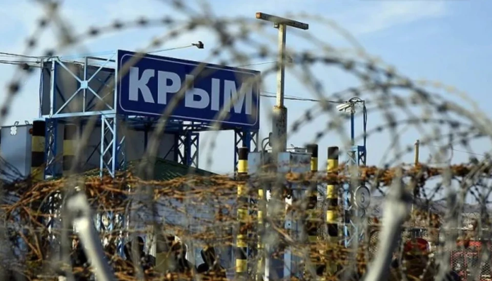Український Крим під російською окупацією