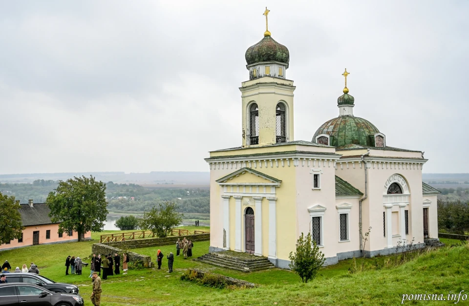 У храмі Хотинської фортеці вперше пролунала молитва українською мовою