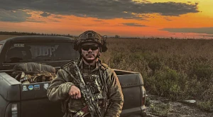 воїн З АК Сіджик