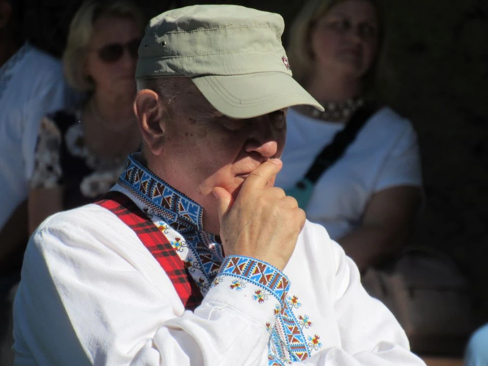 Вовків