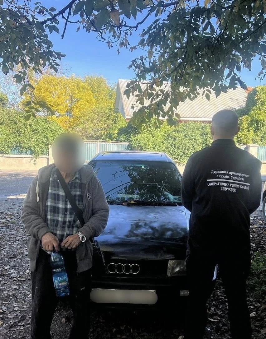На Закарпатті затримали трьох ухилянтів і переправника, який оцінив свої послуги у $29 тис.