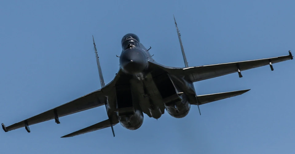 винищувач Су-30