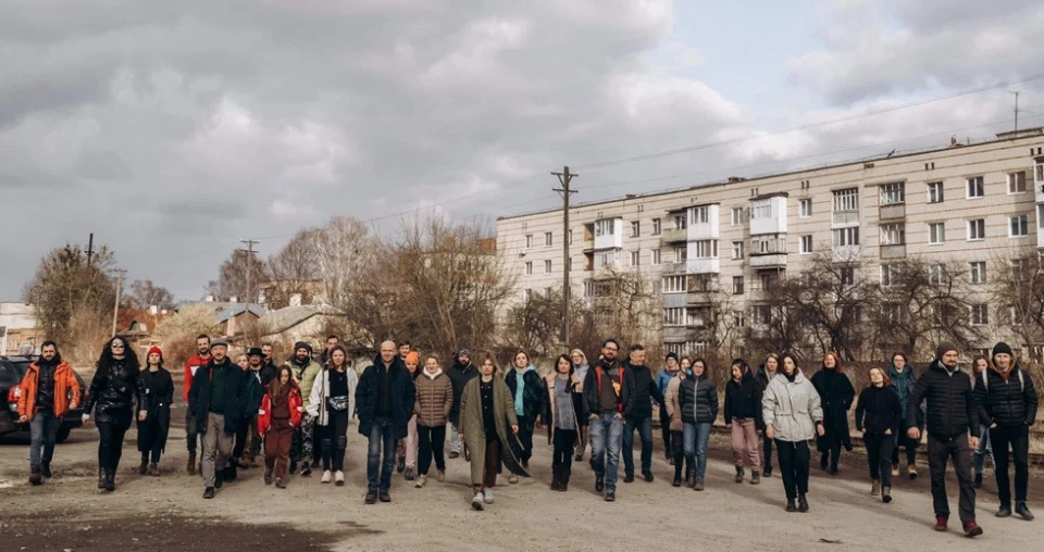 волонтери Ангар. Україна