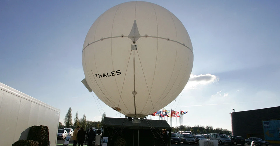 аеростатна система спостереження Thales, на Всесвітній виставці внутрішньої державної безпеки Milipol у Ле-Бурже