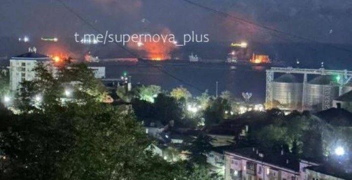У Туапсе атаковано нафтоналивний термінал РФ на Чорному морі (2 листопада 2025 року)