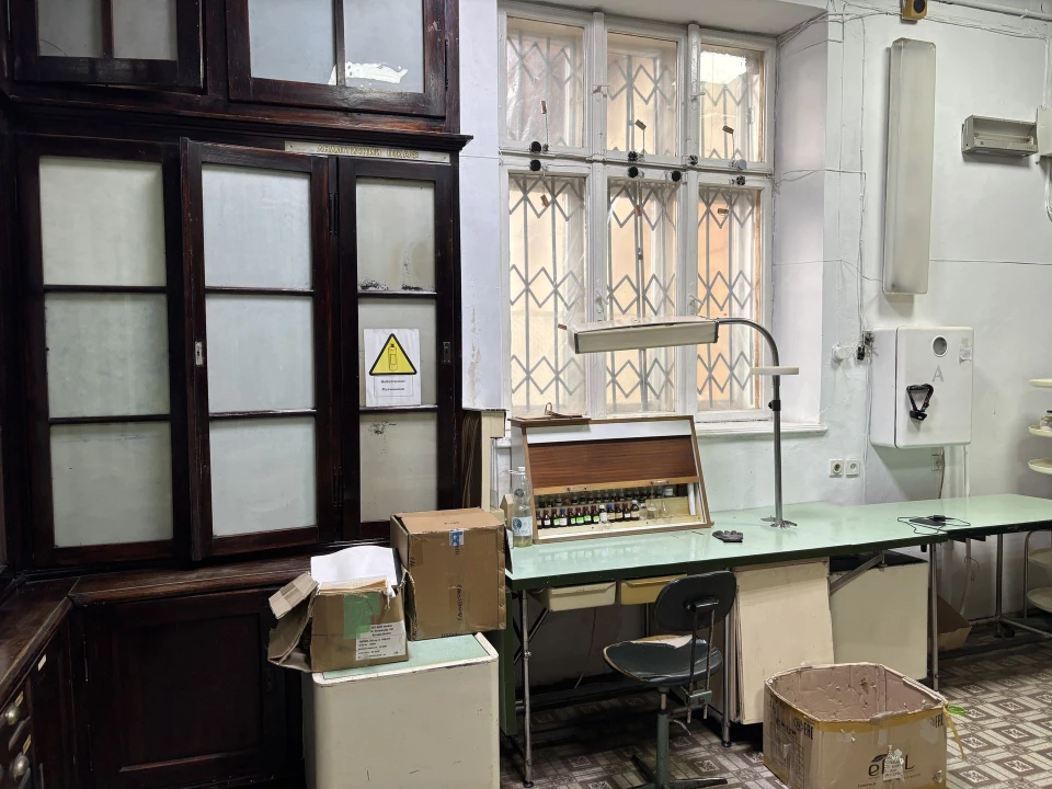 У Сокалі на Львівщині закрили історичну аптеку "Під чорним орлом"