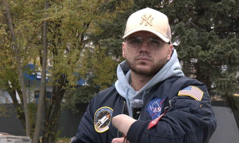 Ветеран із порушенням зору проінспектував безбар’єрний маршрут у Тернополі
