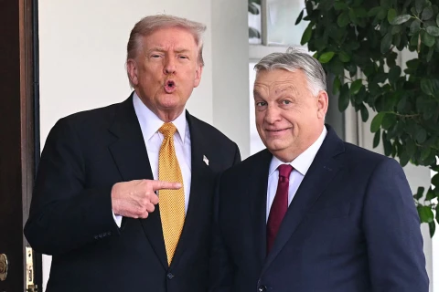 Дональд Трамп та Віктор Орбан (праворуч)