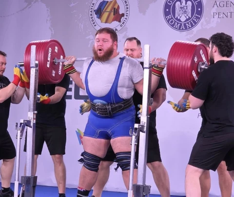 Прикарпатець Віктор Голіней виборов золото на чемпіонаті світу з пауерліфтингу в Румунії